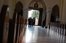 Wąwolnica, wnętrze Sanktuarium Matki Bożej Kębelskiej, s. Rufiana z Mieszkankami przy wejściu